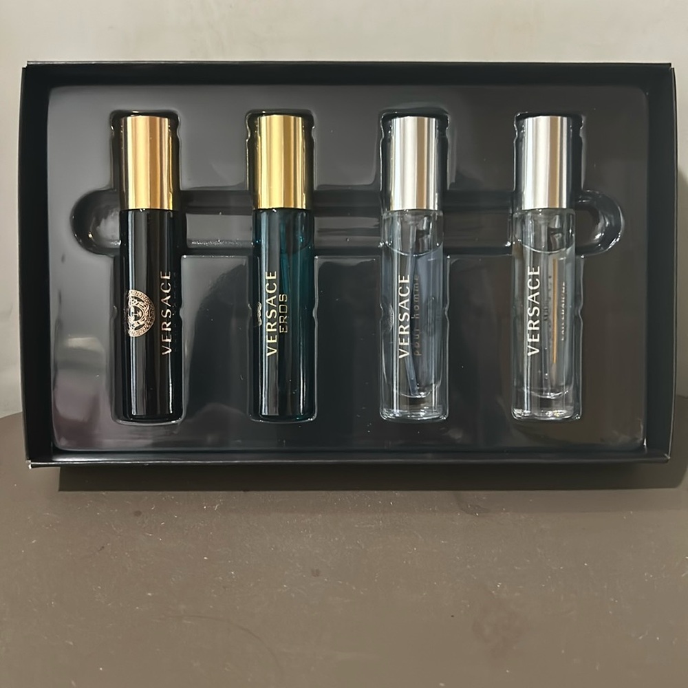 VERSACE!-NEW FRAGRANCE SET(4 PC SET)